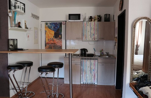 Altstadt - Sankt Lorenz Apartment | Elite Studio Apartment