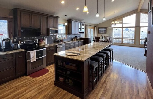 Baker City House | Elkhorn Views Home - 4 Bdrm, Sleeps 8, w/Sauna