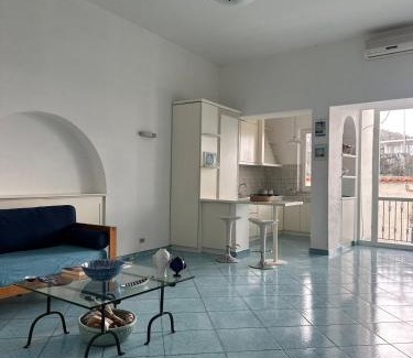Ischia Porto Apartment | Ella House