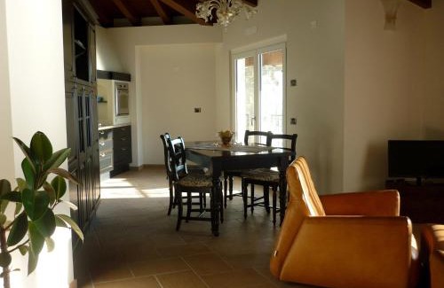 Marone Apartment | ello Apartment for Lake Adventures