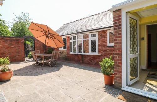 Melton Mowbray House | Elm Tree Cottage