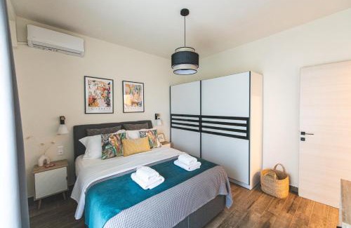 Nees Pagases Apartment | ElMar Homeliving