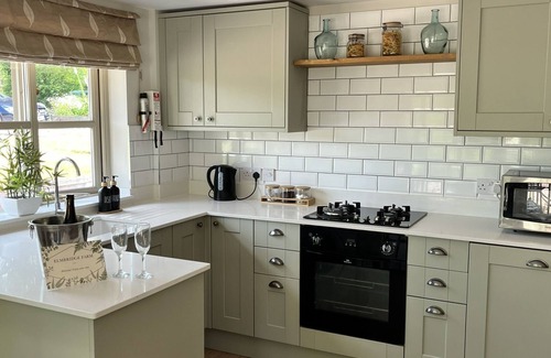 Cutnall Green Apartment | Elmbridge Farm Nuthatch Lodge