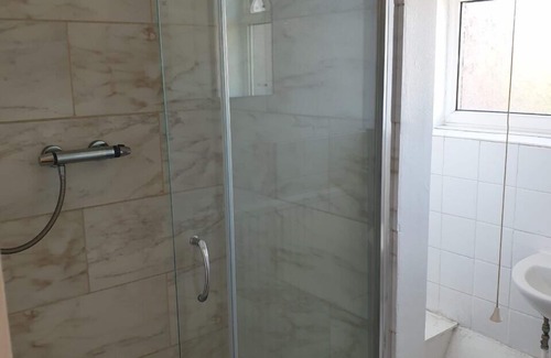 Earley Hotel | Elmhurst Hotel