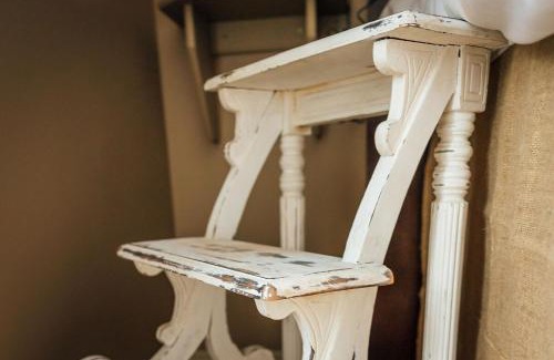 Drumheller Apartment | Elowen Suites Downtown