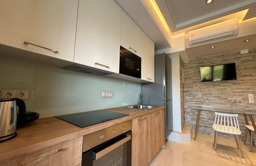 Nidri House | Elpida Luxury Apartments & Suites