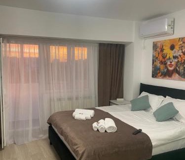 Bucharest Apartment | ELY GLOW DECEBAL Piata Alba Iulia