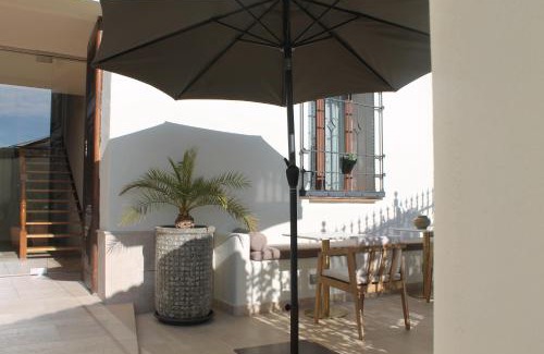 Melegis Hotel | Elysium Boutique Hotel & Restaurant