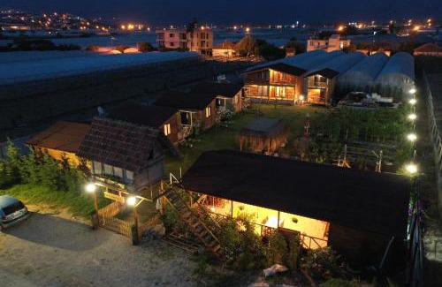 Demre Bed & Breakfast | EM-BA BUTİK BUNGALOV