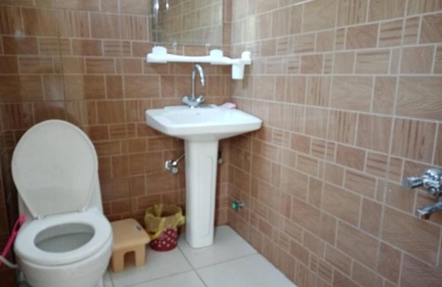 Madyan Hotel | Emarat Plaza Hotel