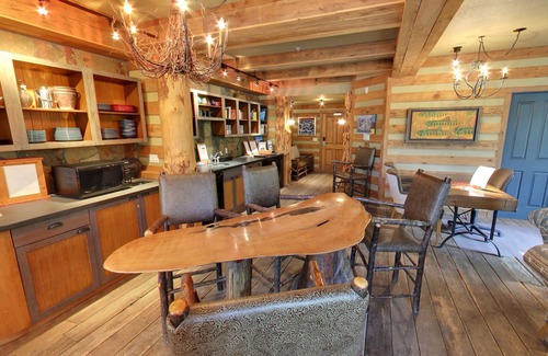 East Kootenay Cabin | Embarc Panorama