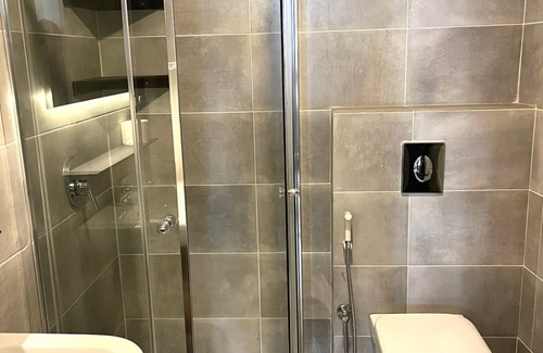 Hamra Hotel | Embassy