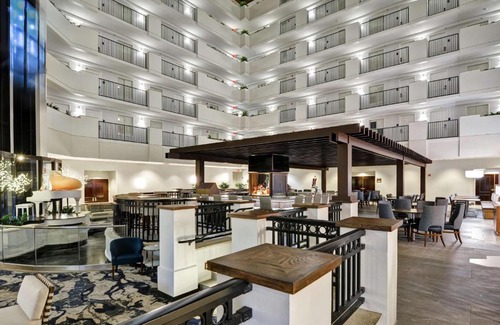 Downtown Orlando Hotel | Embassy Suites by Hilton Orlando Downtown