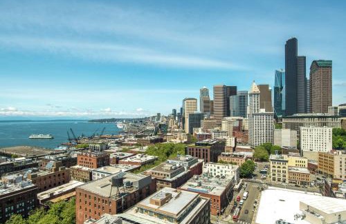 Downtown Seattle Hotel | Embassy Suites By Hilton Seattle Downtown Pioneer Square