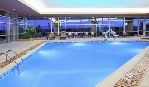 Loveland Hotel | Embassy Suites Loveland Conference Center