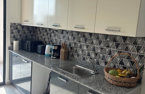 Le Plateau Apartment | Emerald Apartment