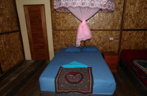 Iquitos Resort | Emerald forest expeditions and tours