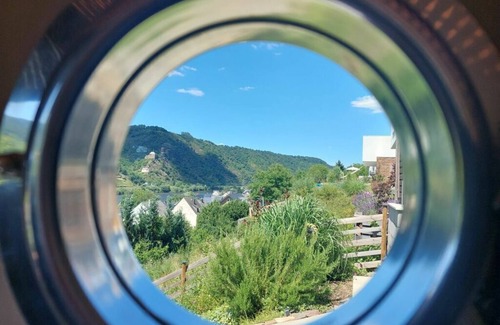 Kurrenberg Apartment | Emerald - holiday home for