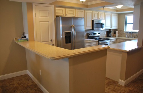 Navarre Beach Condo | Emerald Surf, 507, Great Top Floor Unit For Couples And Families!