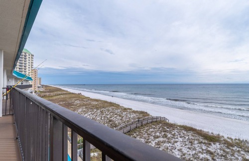 Navarre Beach Condo | Emerald Surf #508 Gulf Front 2 Bedrooms, 2 Baths