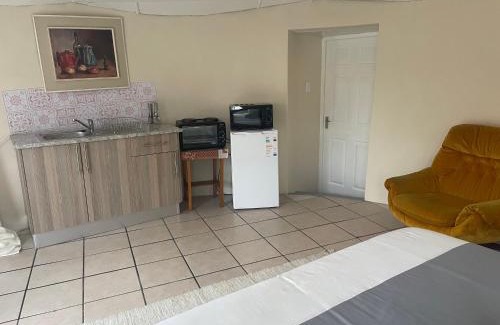 Butterworth House | Emfuleni Country House