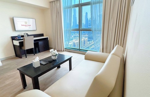 Trade Center Apartment | Emirates Grand Hotel