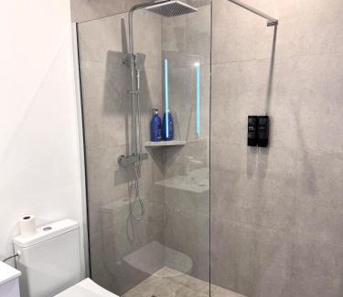 Bagnols-en-Foret Apartment | Emplacement idéal Mer et Randonnées dans L'Esterel