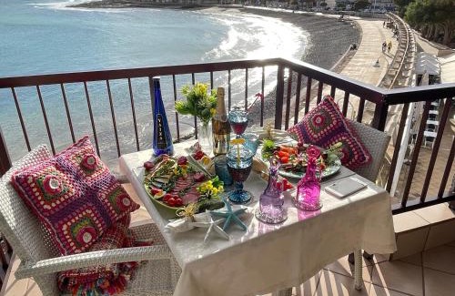 Playa de Arinaga Apartment | EmyCanarias Primera Línea De Playa