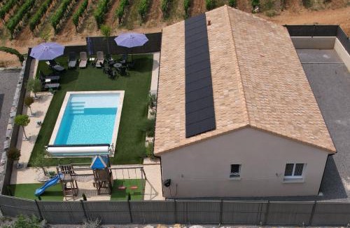 Joyeuse Villa | En Ardèche Villa de vacances l'Olympe climatisée avec sa piscine privée et chauffée