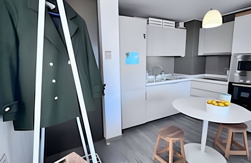 Apoquindo Apartment | En Los Dominicos, con azotea, 1D