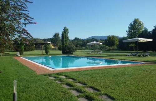 Monte San Quirico House | "encantea" lovely country house