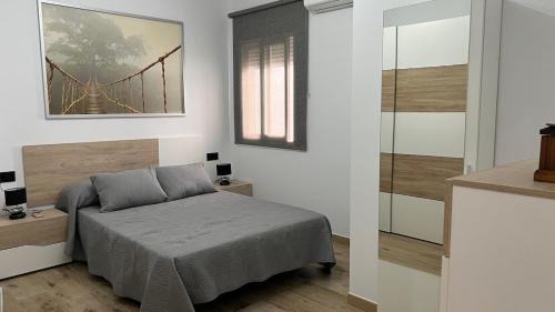Iznajar Apartment | Encanto en Iznájar con terraza y vistas a la montaña