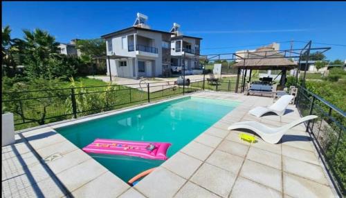 Comuna Estancia Vieja Apartment | Encanto Serrano II