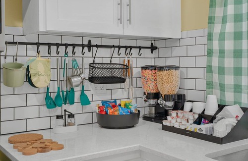 Southwest Anaheim House | Enchanted Dreams: Theater, Arcades, Playground +