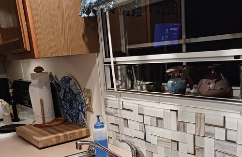 Powell House | Enchanted escape, secluded in the Ozarks entire home with a private hot tub