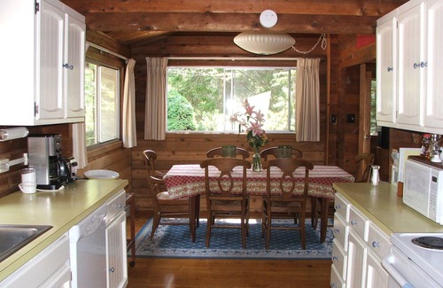 Mount Desert House | Enchanting 4-bedroom ocean-front house minutes from Acadia Park and private dock