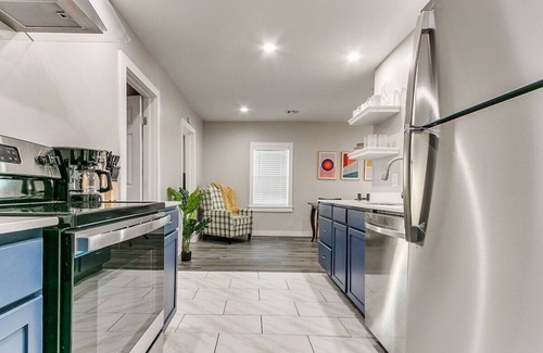 Central Oklahoma City House | Enchanting Haven. Sleeps 6.