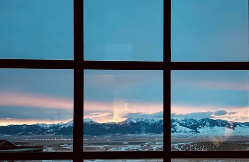 Shining Mountains Cabin | Enchanting Log Cabin Retreat with Guest Cabin in Montana’s Gravelly Range