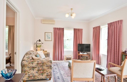 Encounter Bay House | Encounter Hideaway Cottages