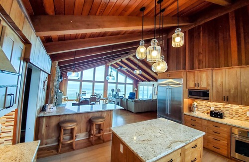 Yachats House | Endless Sea - Luxury Ocean Front