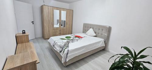 Sector 5 Apartment | Energie4all