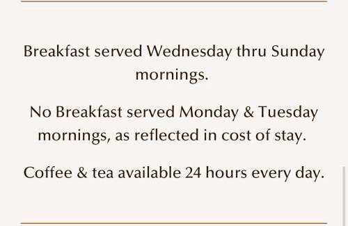 Holladay Bed & Breakfast | Engen Hus Bed and Breakfast