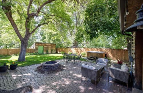 Holladay Bed & Breakfast | Engen Hus Bed and Breakfast