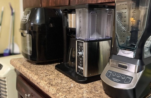 Pelham Gardens Apartment | Enhanced 2bdrm next to hospitals great location