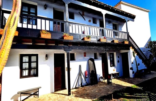 Pajara Cottage | Enjoy a cozy retreat in our Casa Isaítas - (Infinito)