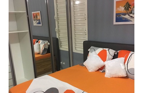 Saint-Claude Villa | Enjoy a holiday at La Casa De Mi Corazon