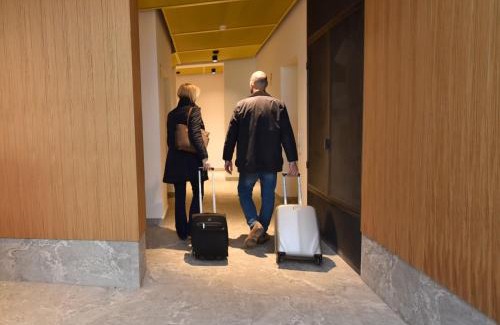 Jibert Apartment | Enjoy a premium downtown apartment in a BRAND-NEW ART DECO BUILDING! Free parking!