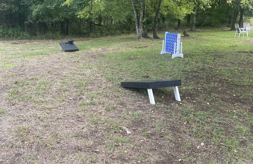 Alton RV Rental | Enjoy a relaxing, romantic getaway in nature with all the comforts of home.