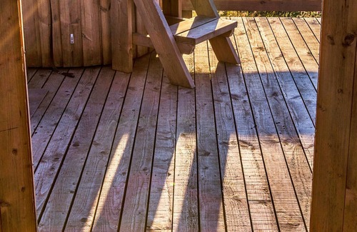 Auchterarder Ski Chalet | Enjoy a romantic getaway for two surrounded in the beautiful nature