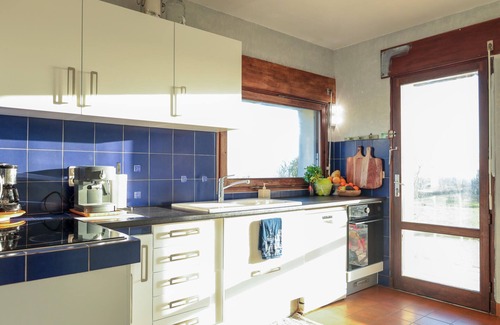 Tombeboeuf House | Enjoy a wonderful time in this child-friendly country house with pool and panoramic views.